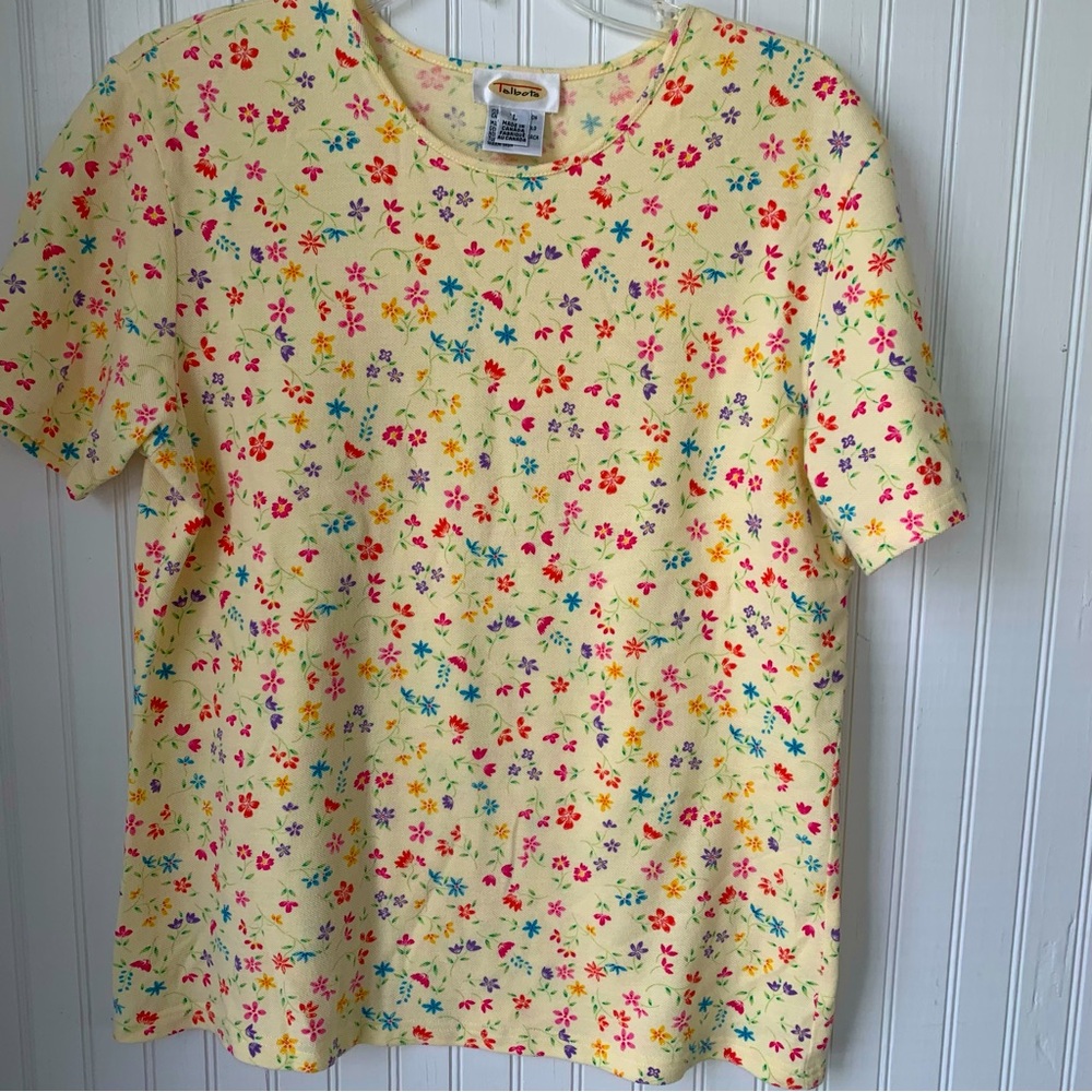 Talbots (Large) Yellow Flowered Top, Round Neck, Short Sleeves - Excellent Shape